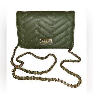 NWT Bebe Diamond quilted crossbody bag